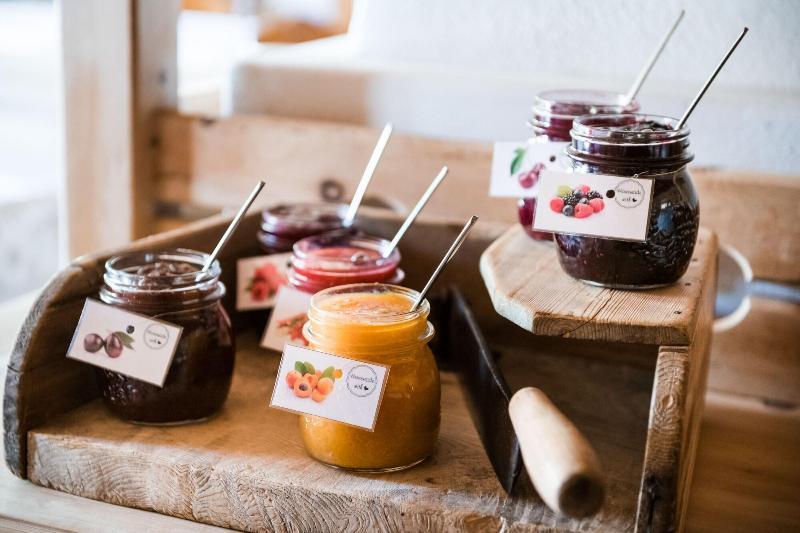 Kristallhotel Corona-Krone San Vigilio Di Marebbe Εξωτερικό φωτογραφία
